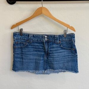 American Eagle Outfitters Distressed Blue Denim Mini Skirt Like New Size 10